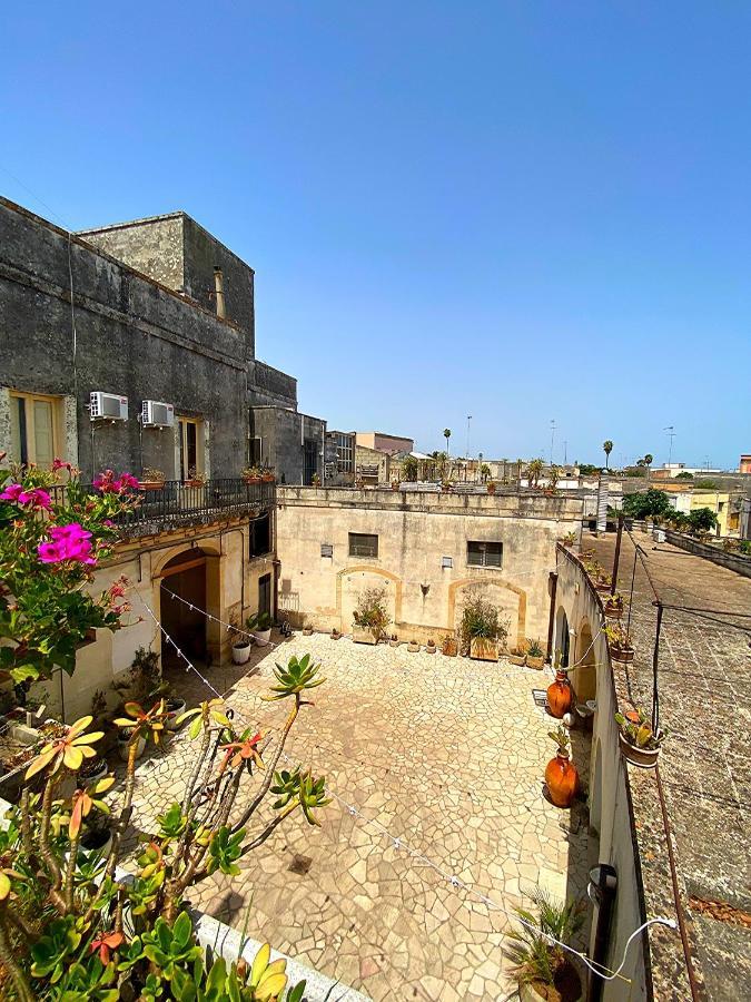 Villa Palazzo Sabella Tommasi à Calimera  Extérieur photo